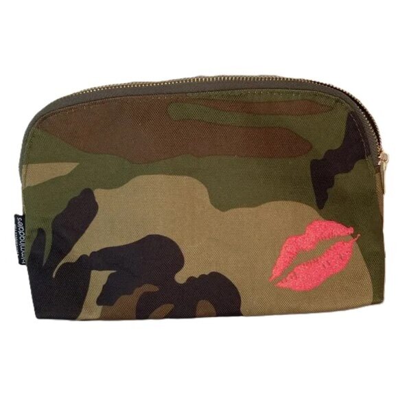 BLOOMINGDALES Camouflage Pink Lipstick Zippered Cosmetic Bag 9.5 x 5.5 x 3 in - Picture 1 of 9